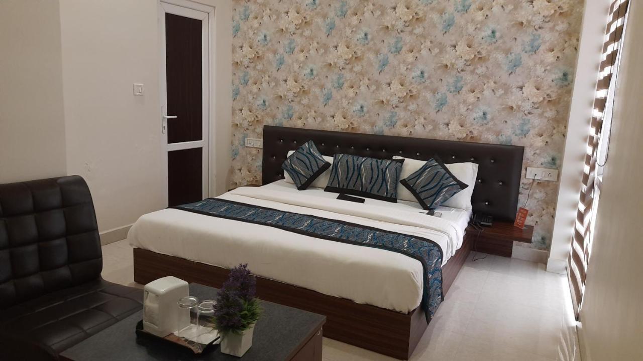Hotel Ventures Inn Amritsar Bagian luar foto