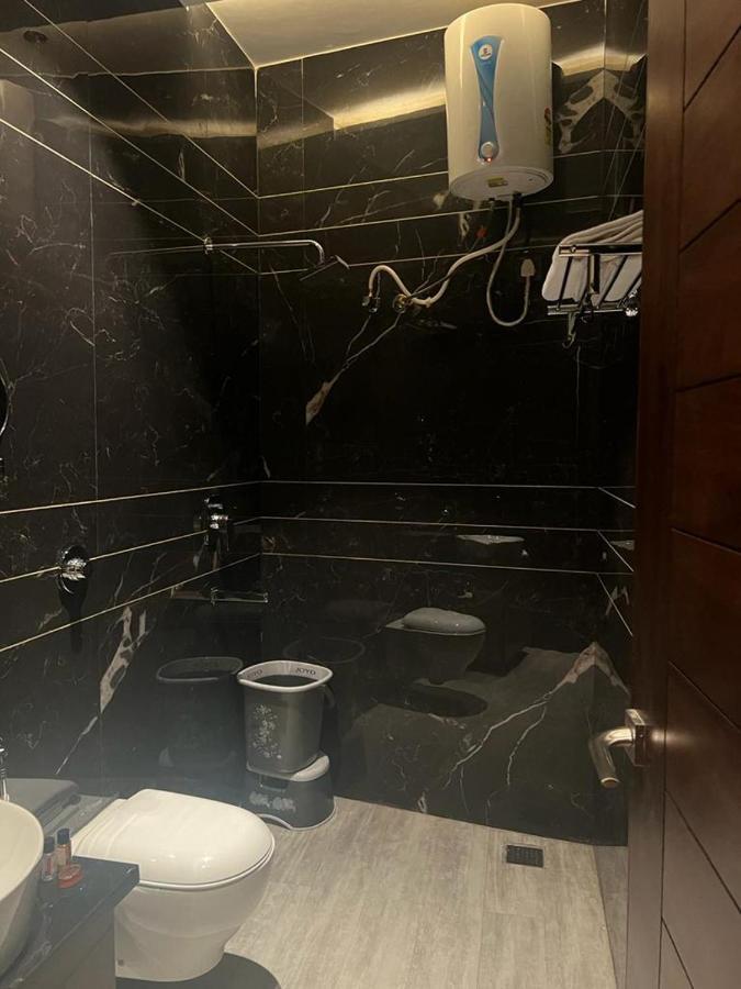 Hotel Ventures Inn Amritsar Bagian luar foto