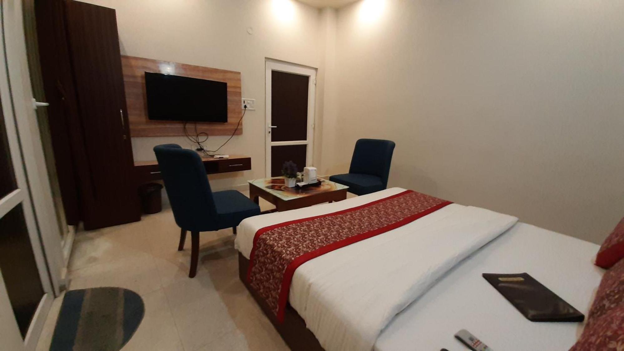 Hotel Ventures Inn Amritsar Ruang foto